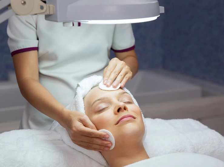Facial Treatments near me Stirling